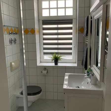 Apartment Palais Am Park - 14-10 Kuehlungsborn